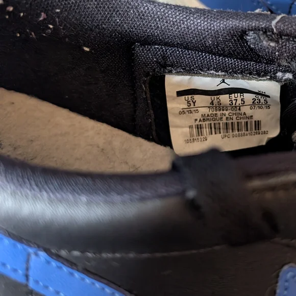 Nike Air Jordan 1 Retro Low OG BG "Royal" Size 5Y - Picture 7 of 8